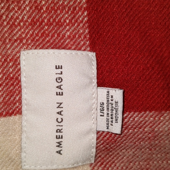 American Eagle Size L Red White Plaid Plush Hood Button Down Shirt Shacket - Picture 4 of 8